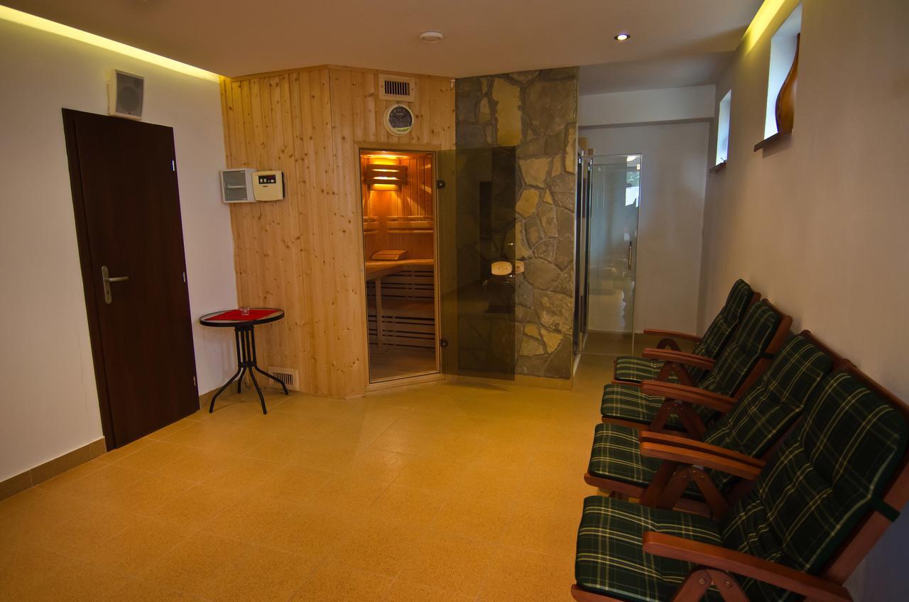 Garni Hotel Fatra Terchova Exterior photo